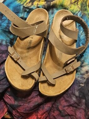 Birkenstock Yara Size 41